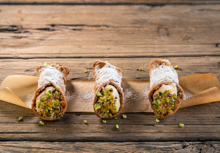 cannoli pistacchio